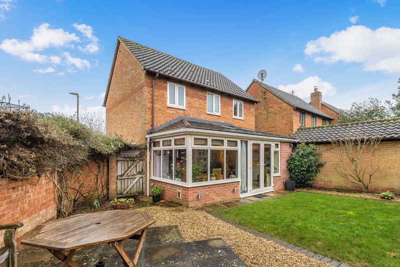 Mill Close Deddington